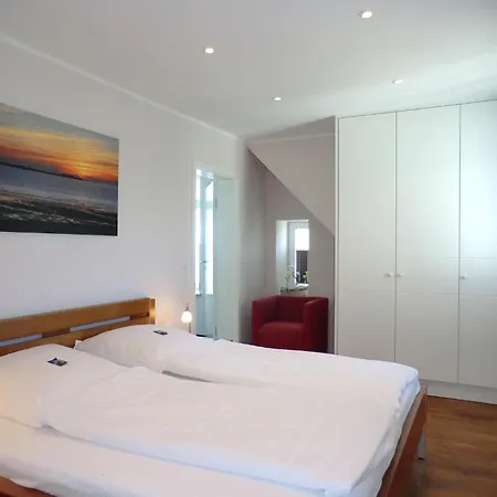 Appartement Luxus-penthouse Am Strand, Mit Traum-meerblick, Dachterrasse Und Sauna Wyk auf Föhr