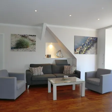 Luxus-penthouse Am Strand, Mit Traum-meerblick, Dachterrasse Und Sauna Appartement